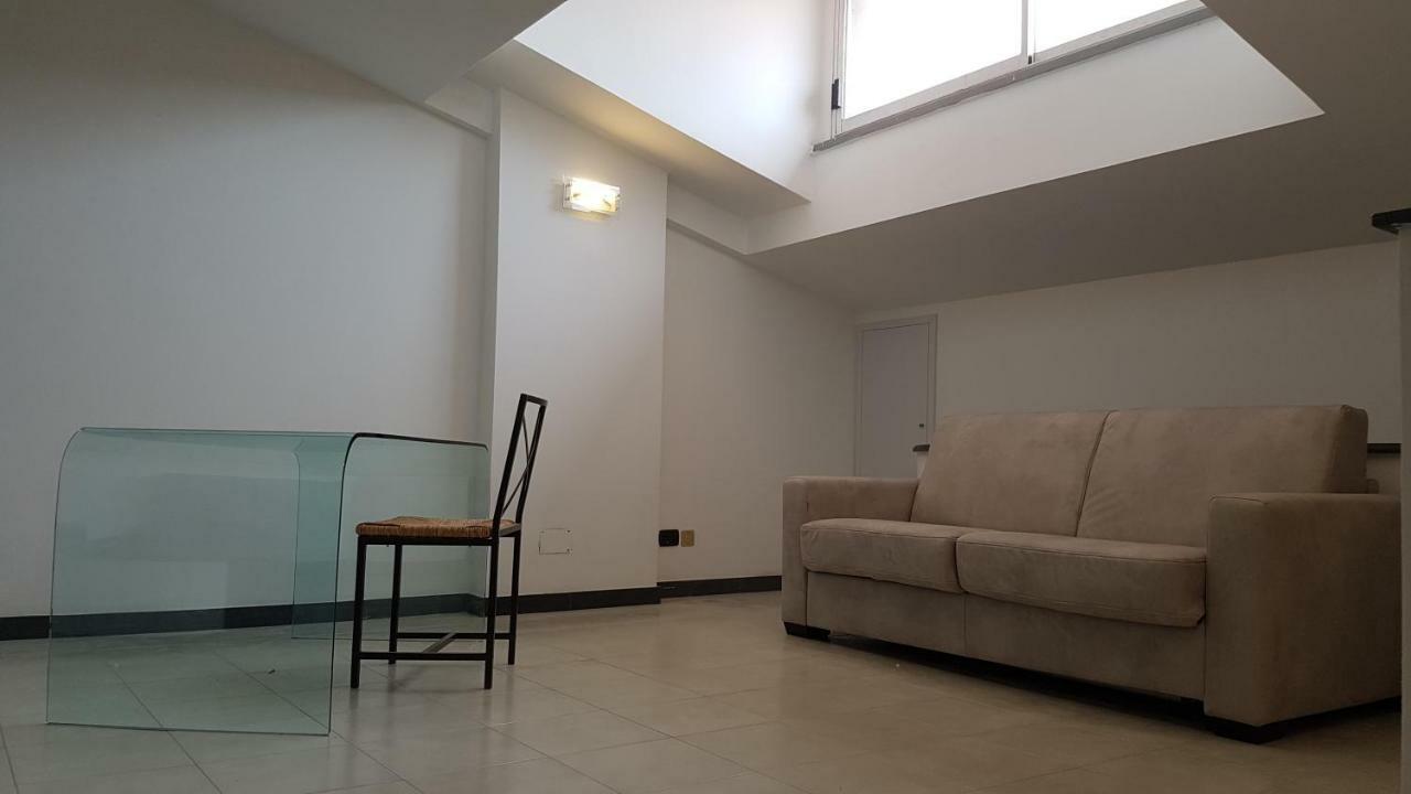 Appartamento Mansarda Stefania Ameglia Esterno foto